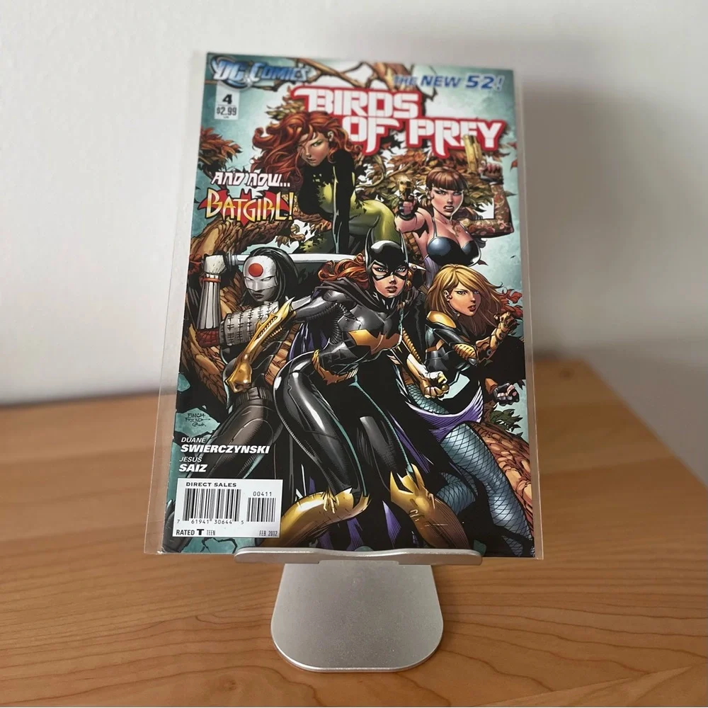 NEW Birds of Prey #4 (Feb 2012) Comic Book